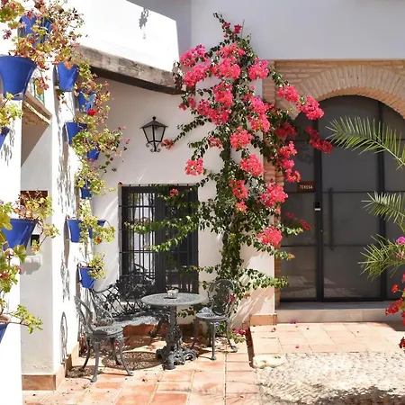 Patio San Andres -2 Llaves- コルドバ